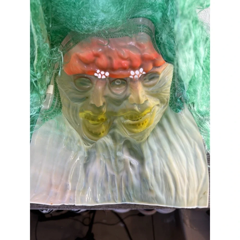 Vintage Fun World Mask #9223 Two Face Green Eyes Hair. 80s Costumes.